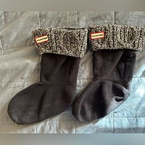 Hunter Short Boot Socks - Size Large - Black & White Fleece/Knit